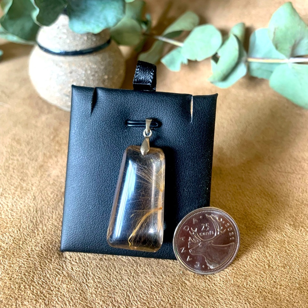 High Quality Golden Rutile Quartz Pendant
